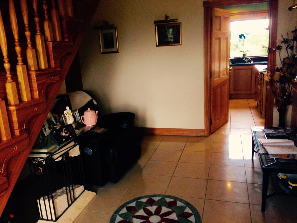 Leigh House Bed And Breakfast Ballyroney Екстериор снимка